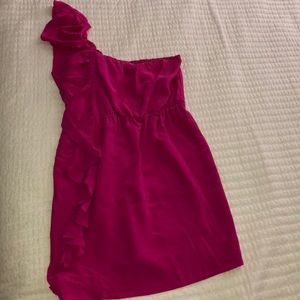 One shoulder ruffle Dress